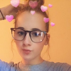 Meet your Posher, Paige